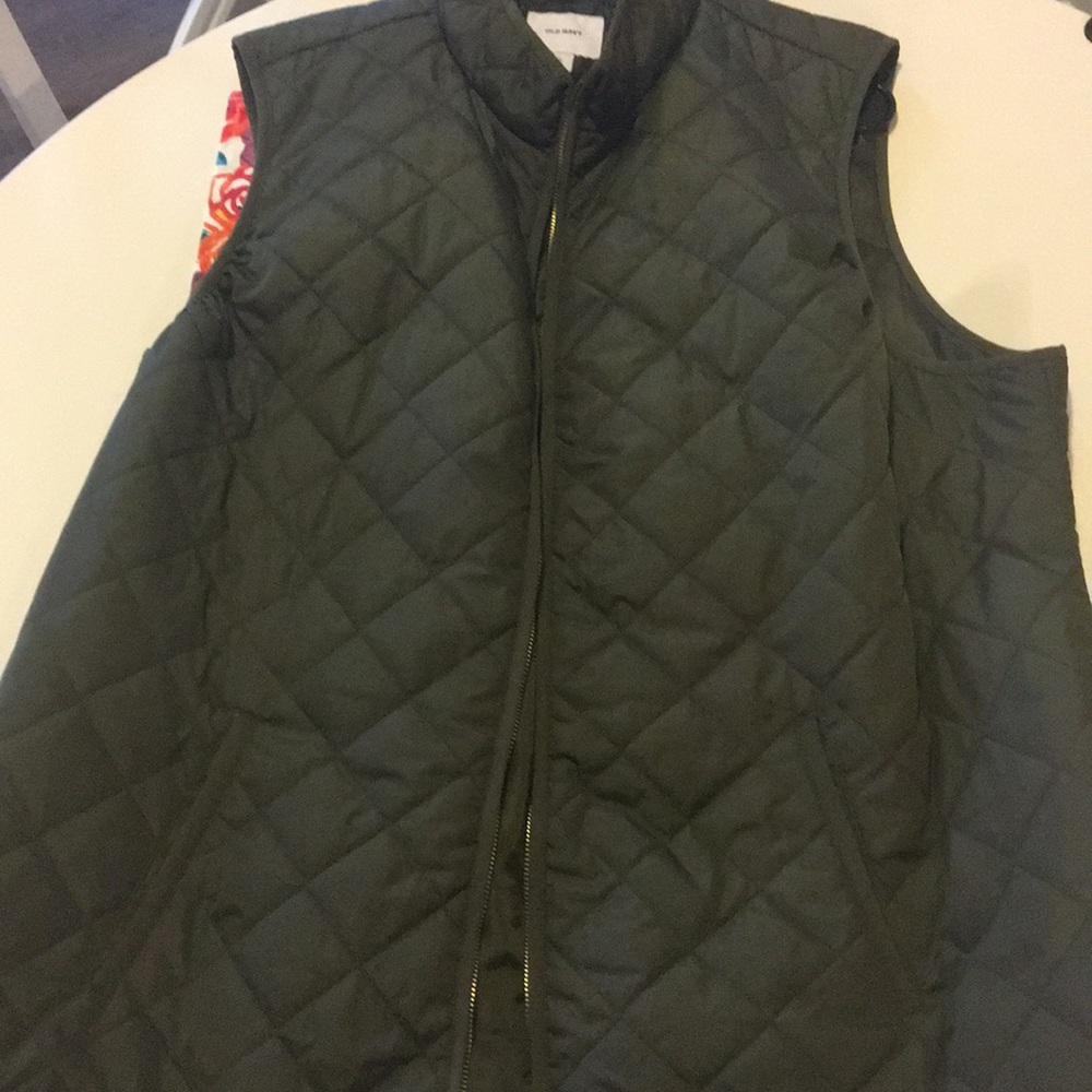Hunter green vest